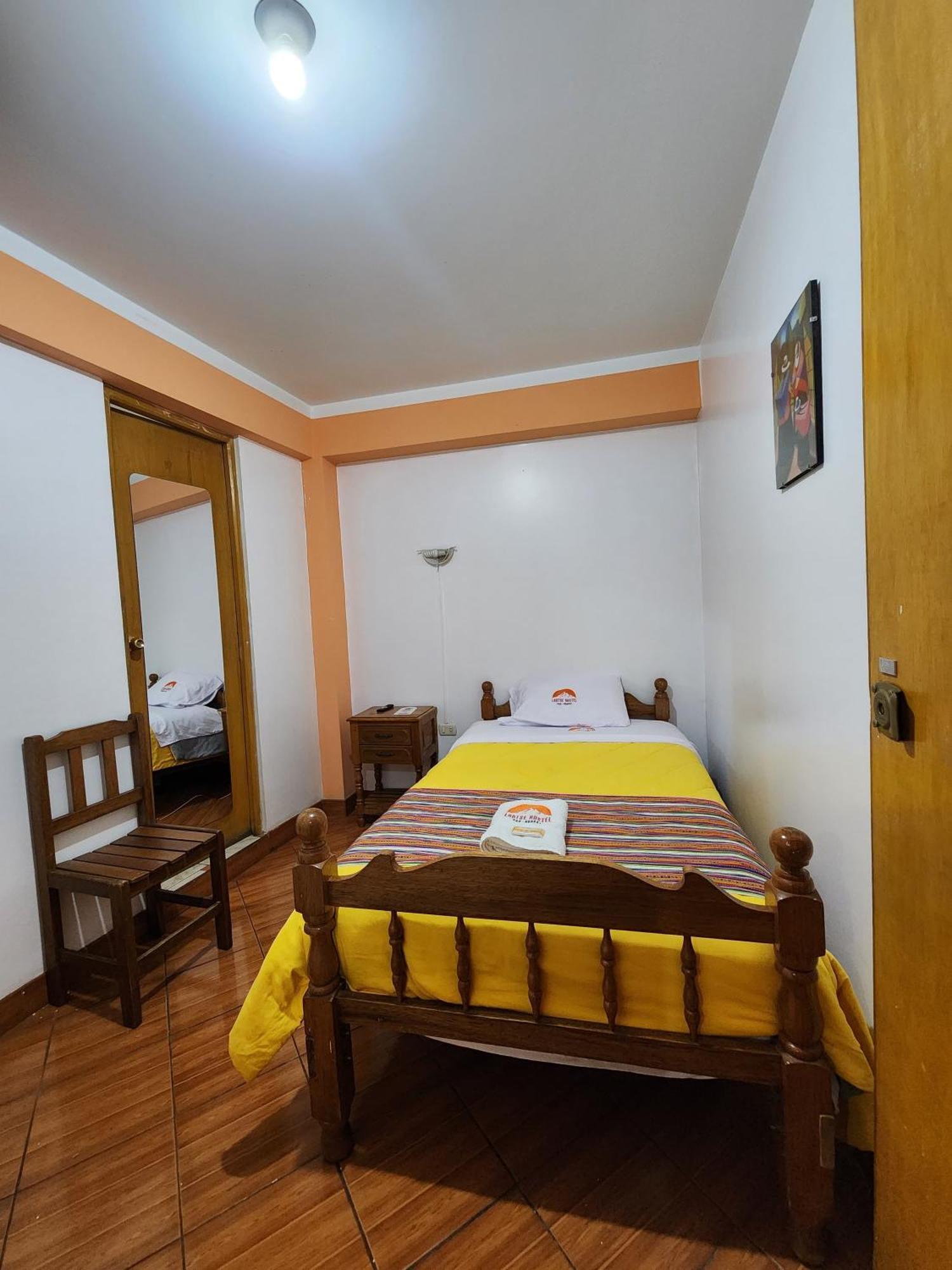 Lhotse Hostel B&B Huaraz  Zewnętrze zdjęcie