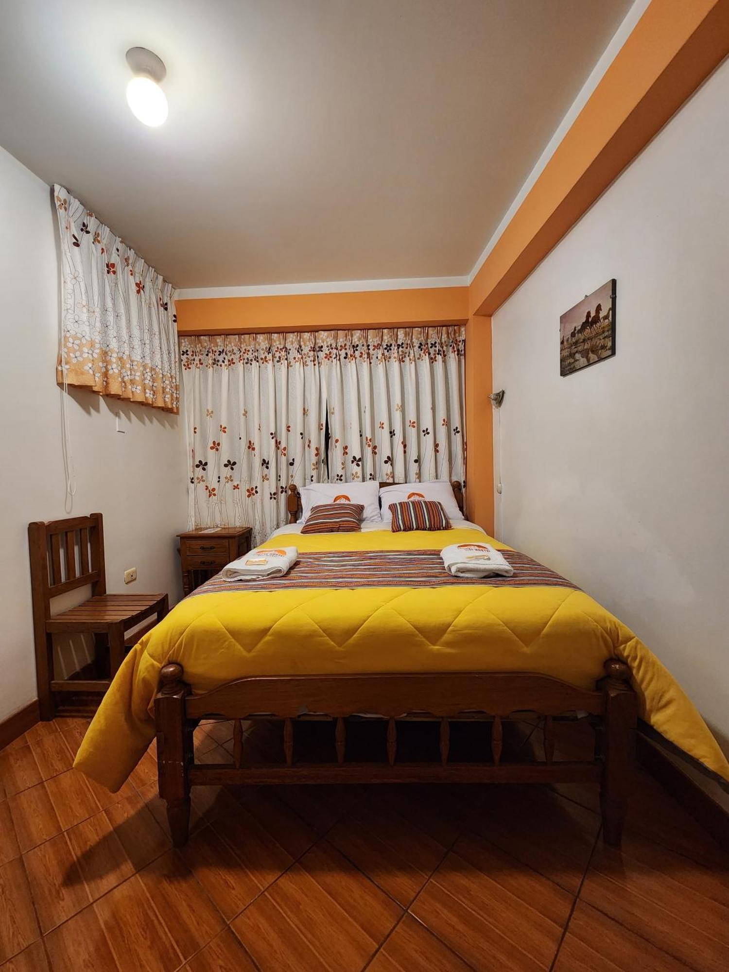 Lhotse Hostel B&B Huaraz  Zewnętrze zdjęcie