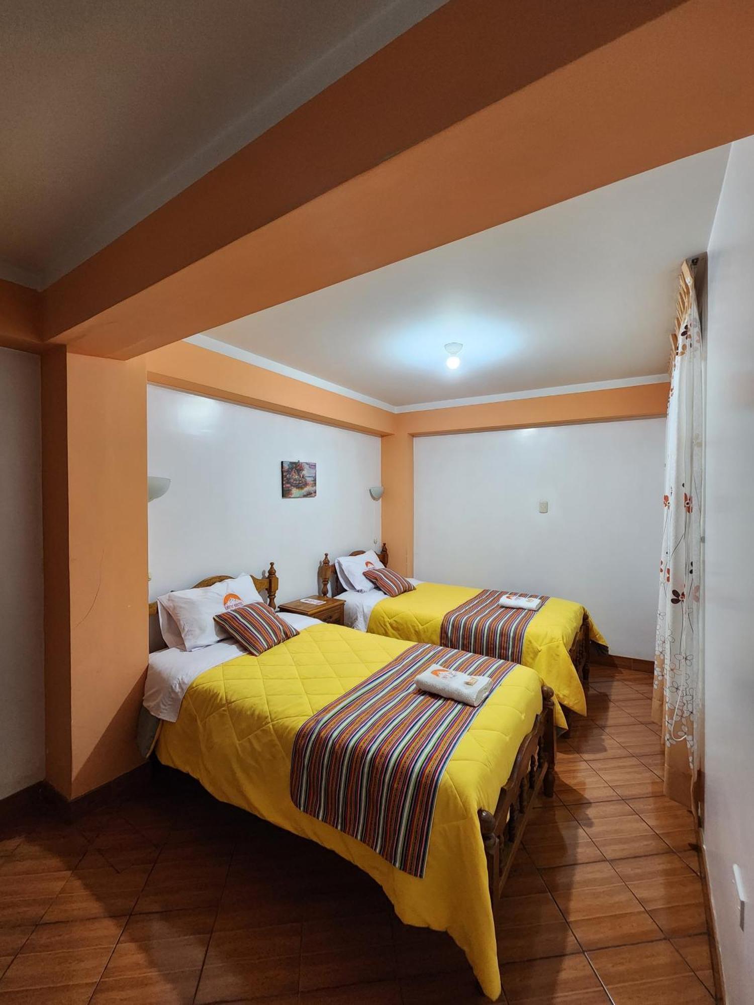 Lhotse Hostel B&B Huaraz  Zewnętrze zdjęcie