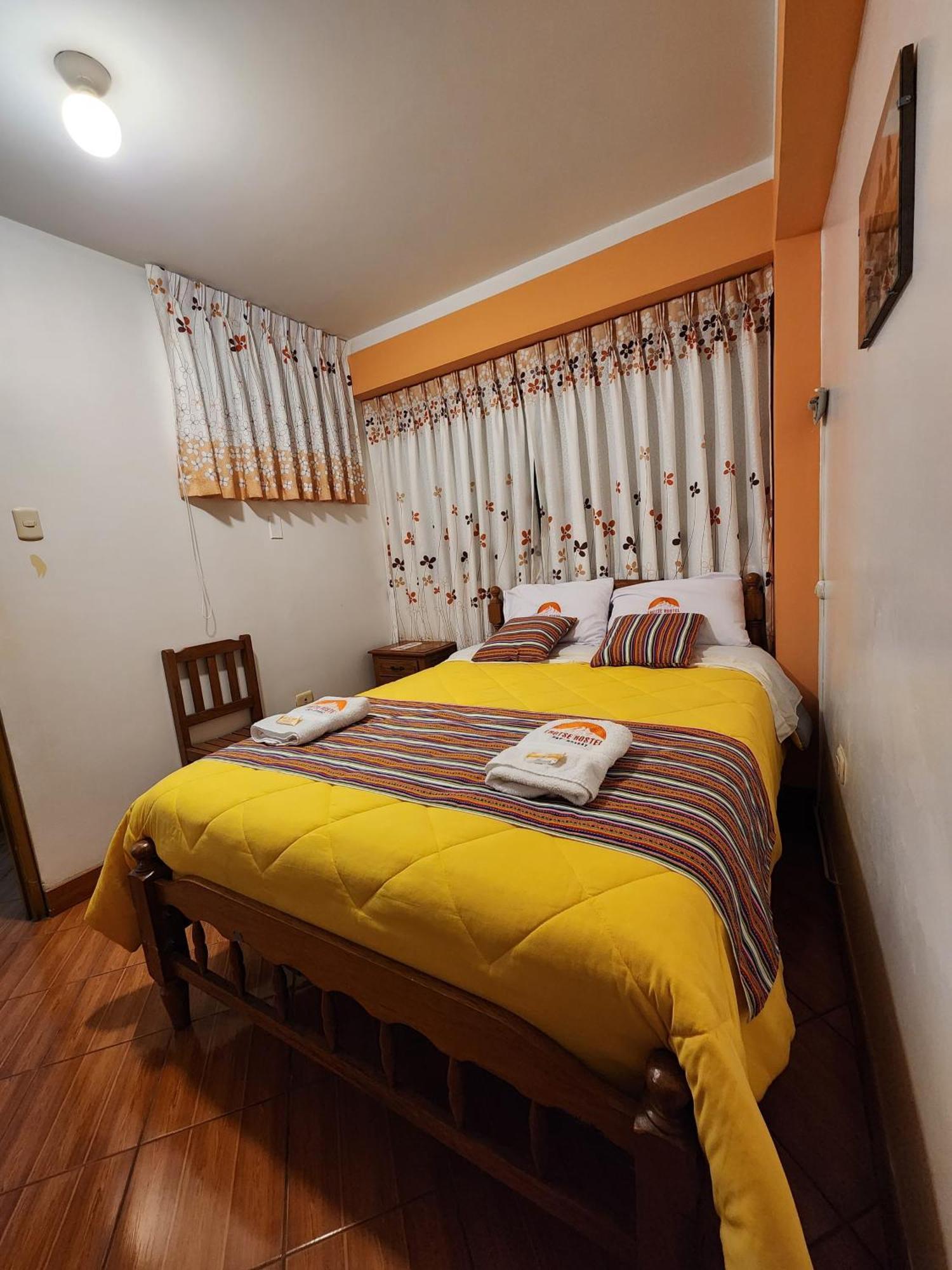 Lhotse Hostel B&B Huaraz  Zewnętrze zdjęcie