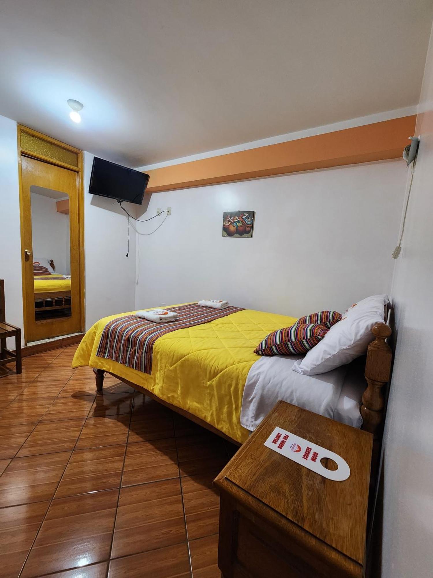 Lhotse Hostel B&B Huaraz  Zewnętrze zdjęcie