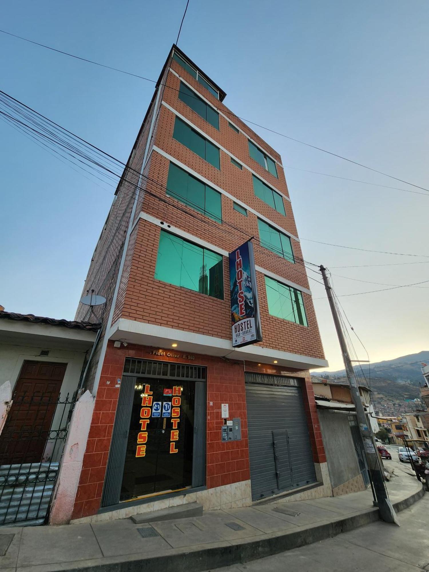 Lhotse Hostel B&B Huaraz  Zewnętrze zdjęcie